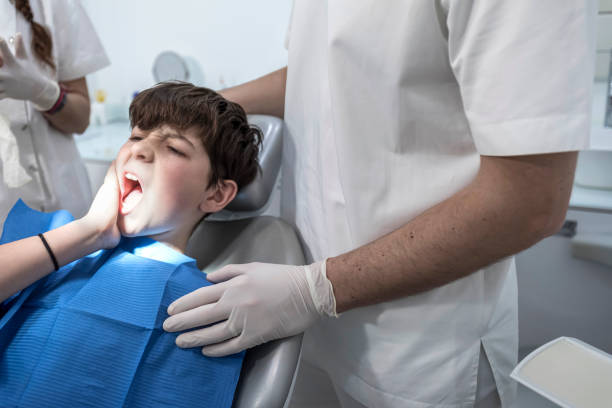 Best Walk-In Emergency Dental Services in Louise, TX